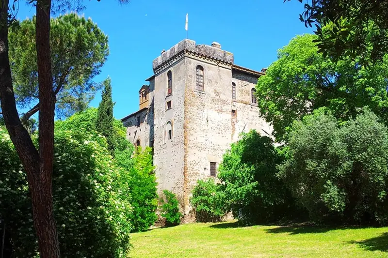 Castello di Lunghezza, dimora storica a Roma