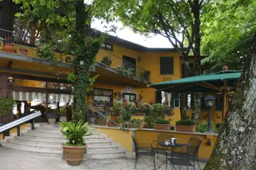Hotel Miralago e Ristorante Donna Vittoria, hotel a Albano Laziale