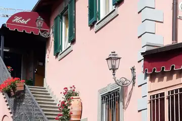 Hotel Squarciarelli, hotel a Grottaferrata