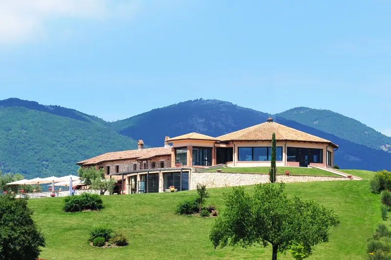 Colle Aluffi, casale o tenuta a Rieti